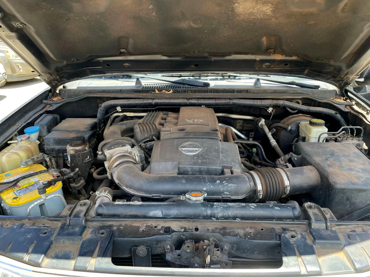 2015 Nissan Frontier Crew Cab S photo 12