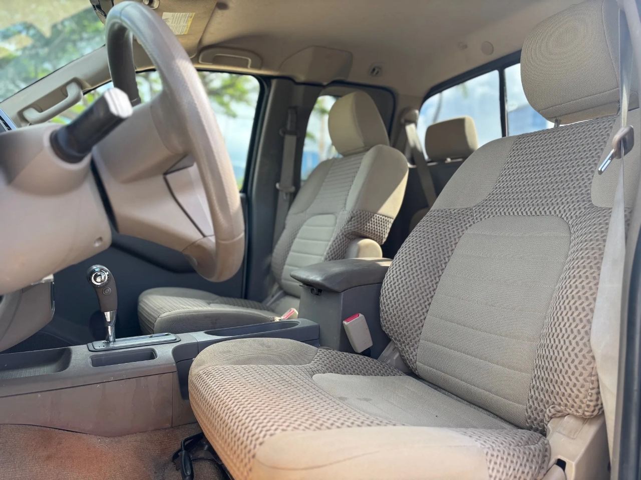 Nissan Frontier 2WD King Cab I4 Auto SV 2014