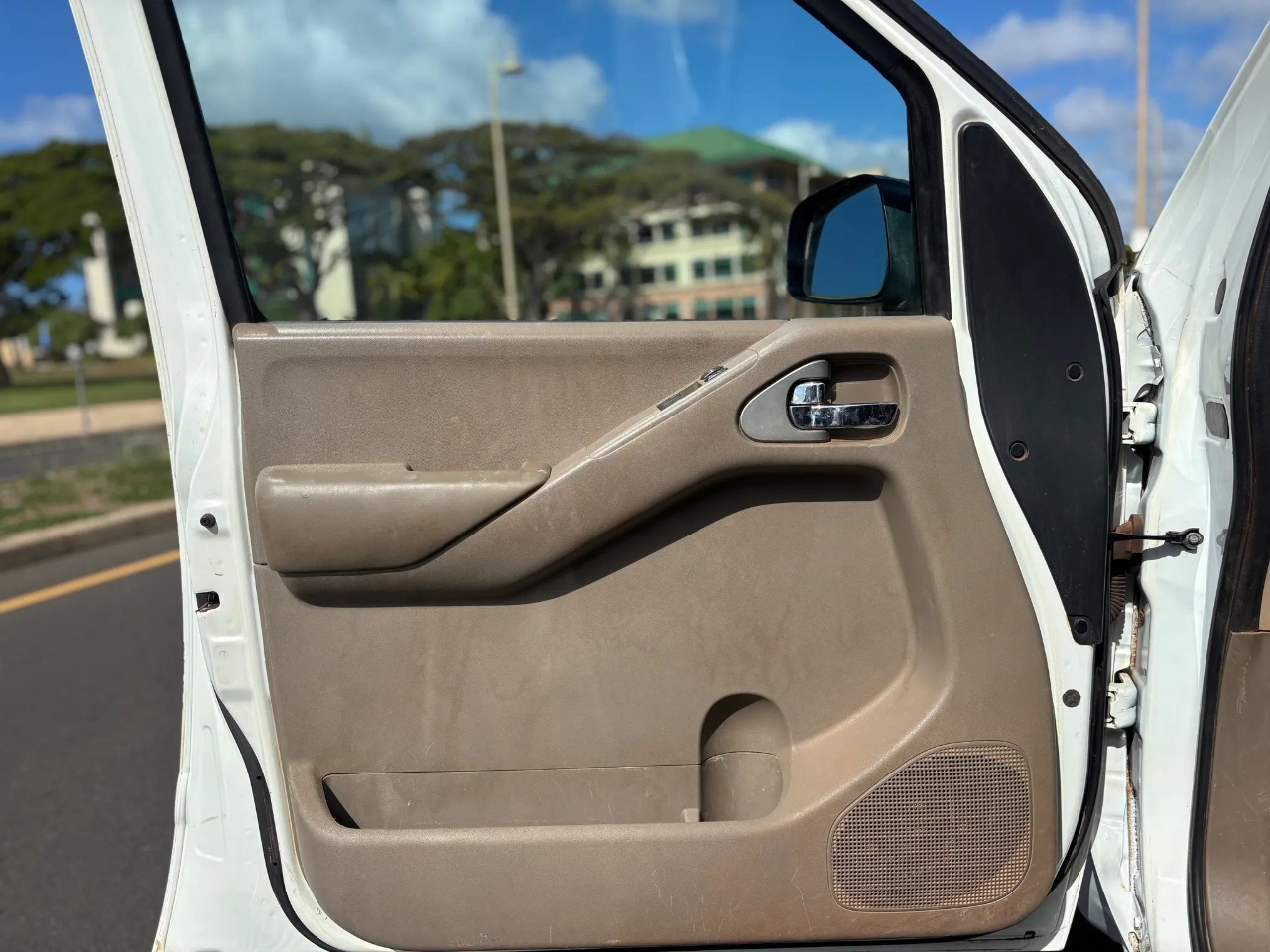 Nissan Frontier 2WD King Cab I4 Auto SV 2014