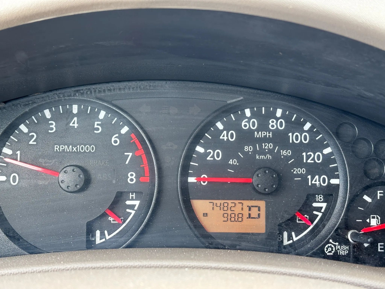 Nissan Frontier 2WD King Cab I4 Auto SV 2014