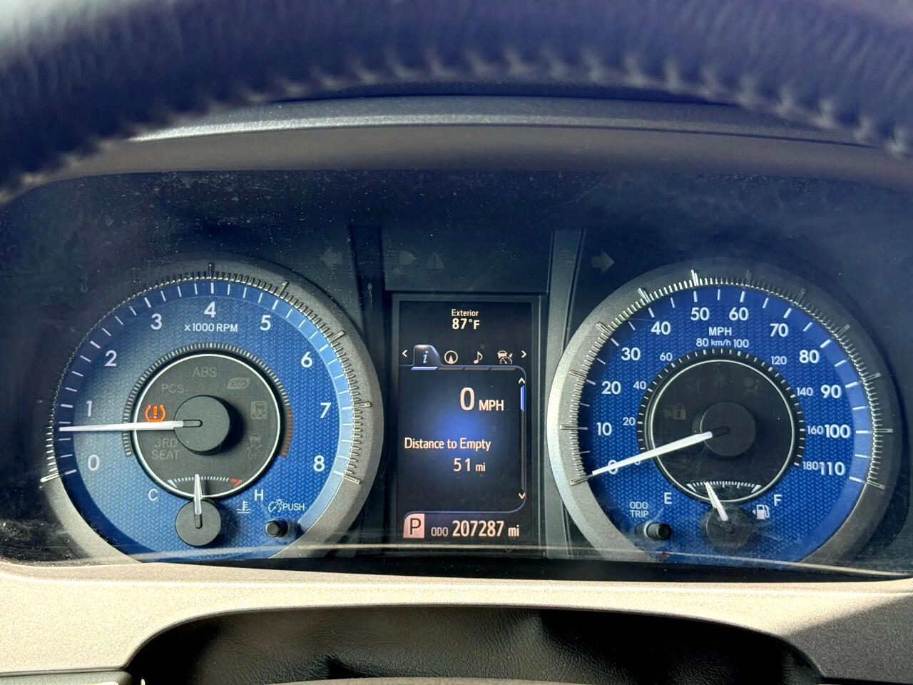 2018 Toyota Sienna XLE photo 17
