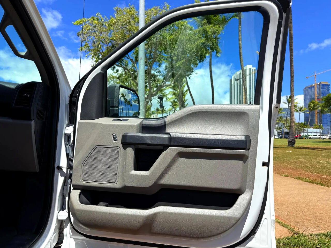 2019 Ford F-150 XL photo 11
