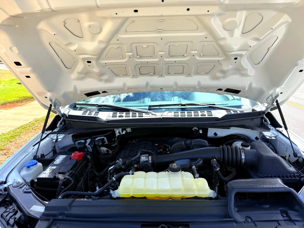 2019 Ford F-150 XL photo 17