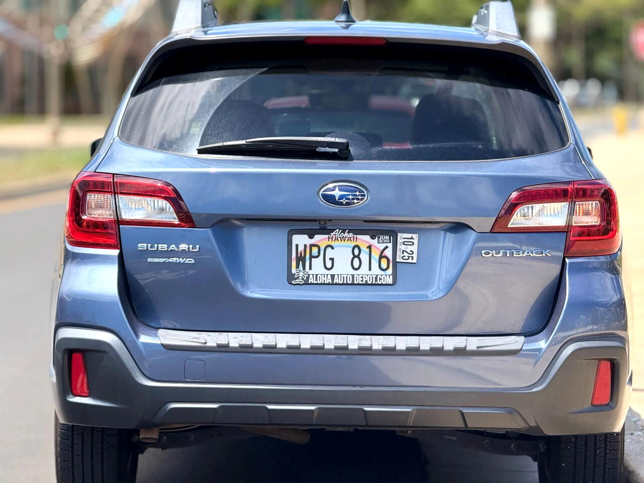 2018 Subaru Outback 2.5i Premium photo 4