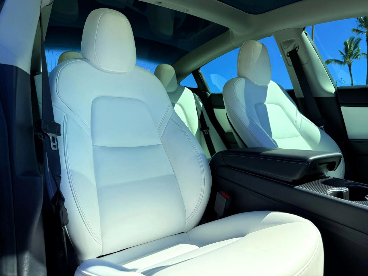 2019 Tesla Model 3 Long Range photo 9