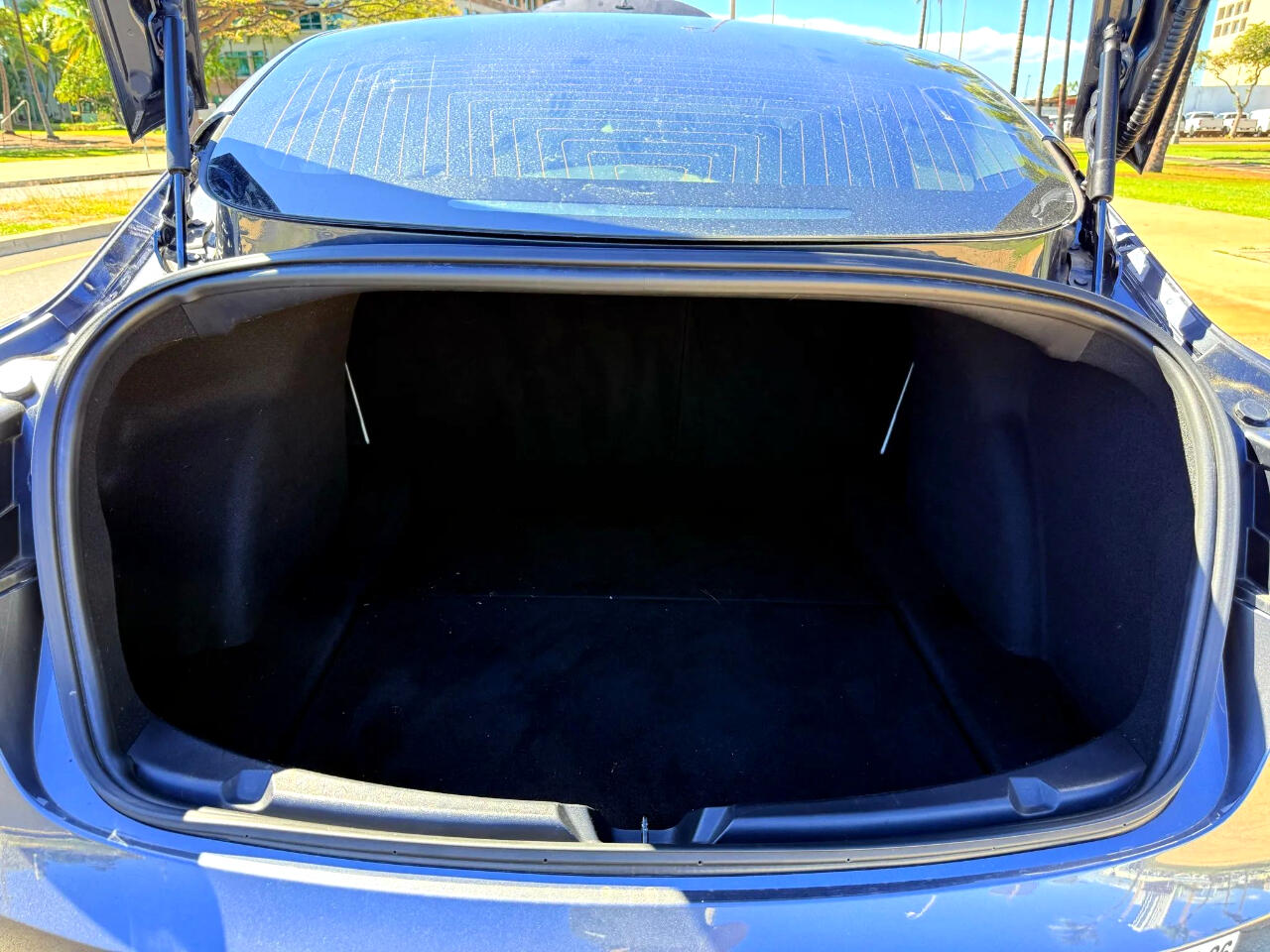 2019 Tesla Model 3 Long Range photo 17