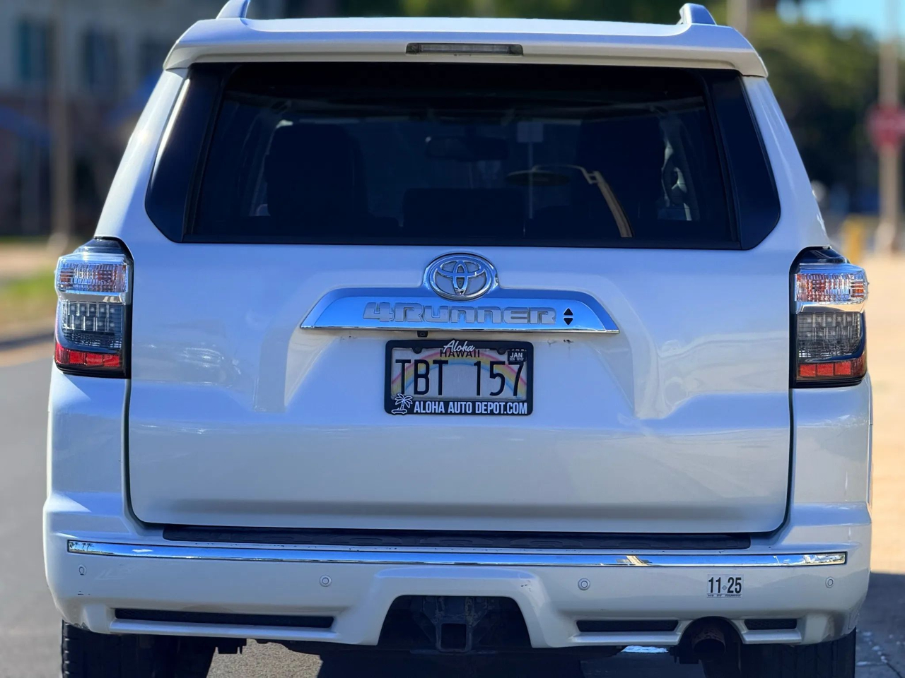 2017 Toyota 4Runner Limited 2WD photo 4