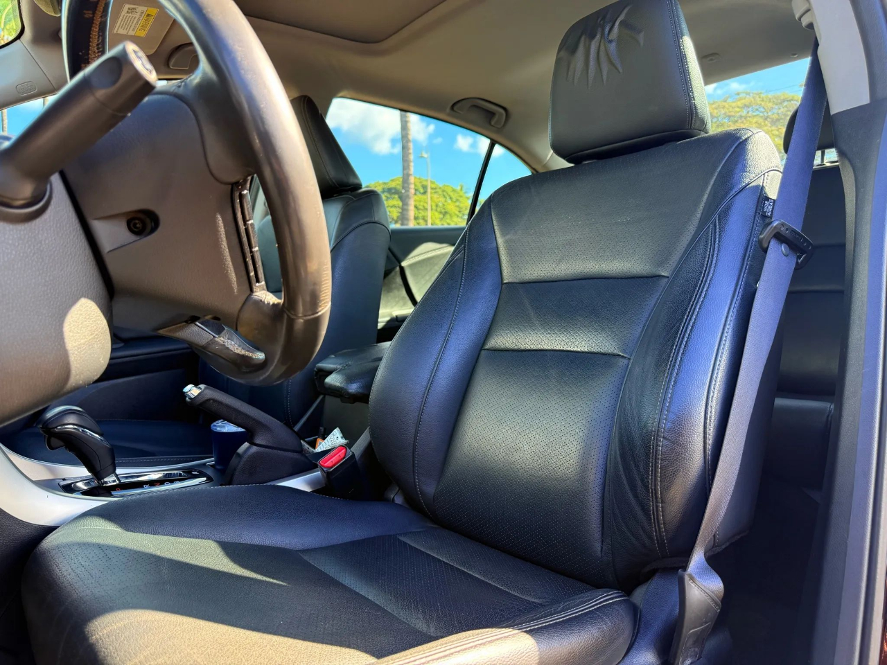 2014 Honda Accord Hybrid EX-L photo 5