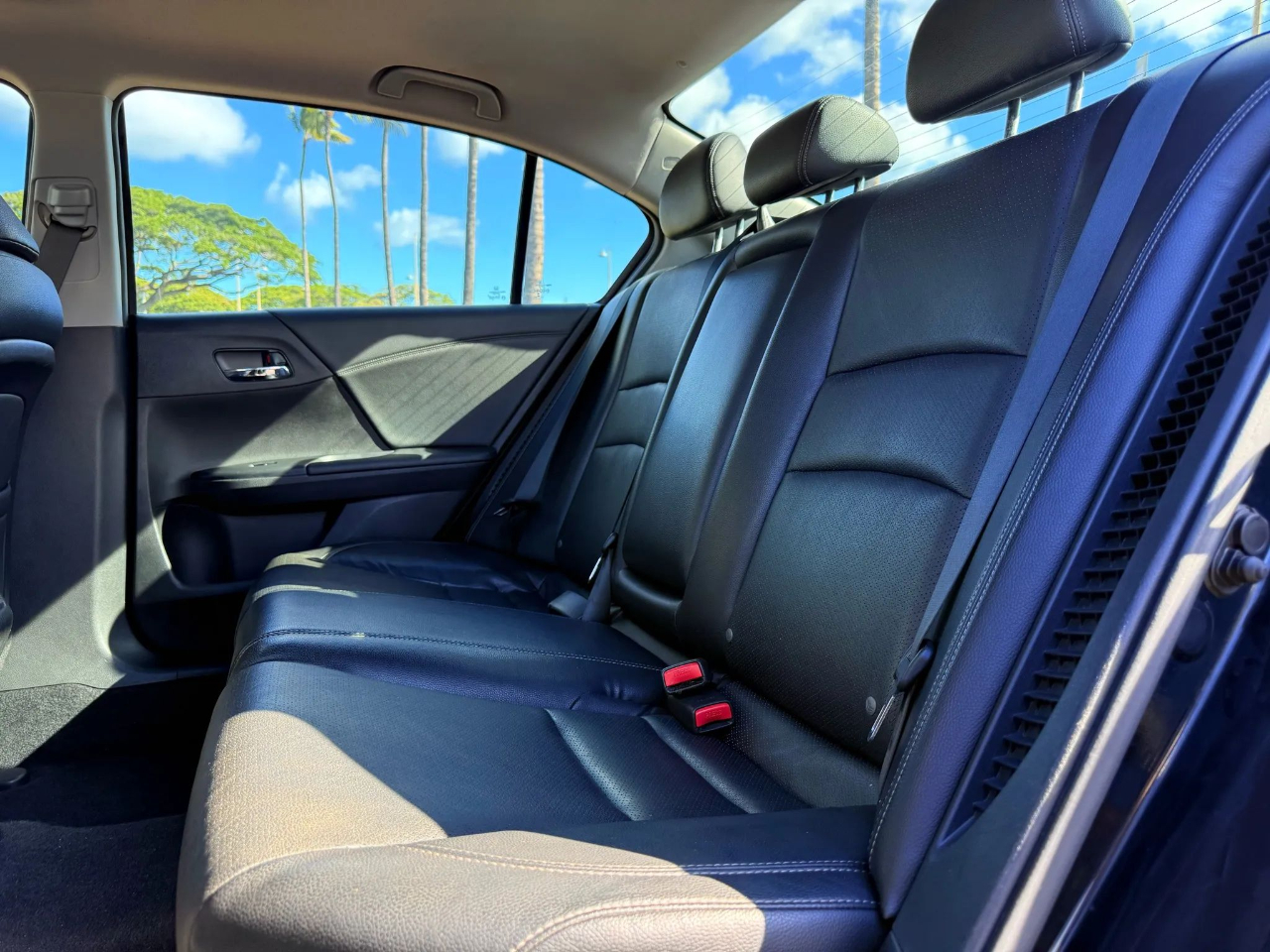 2014 Honda Accord Hybrid EX-L photo 8