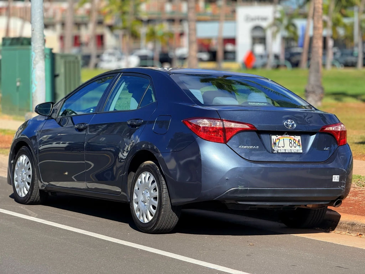2018 Toyota Corolla XLE XSE photo 3