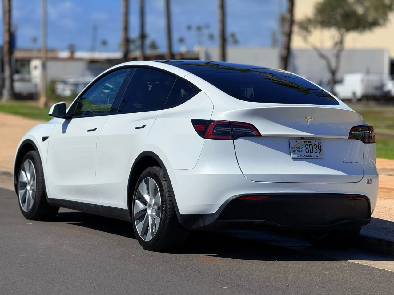 Tesla Model Y Long Range AWD 2023