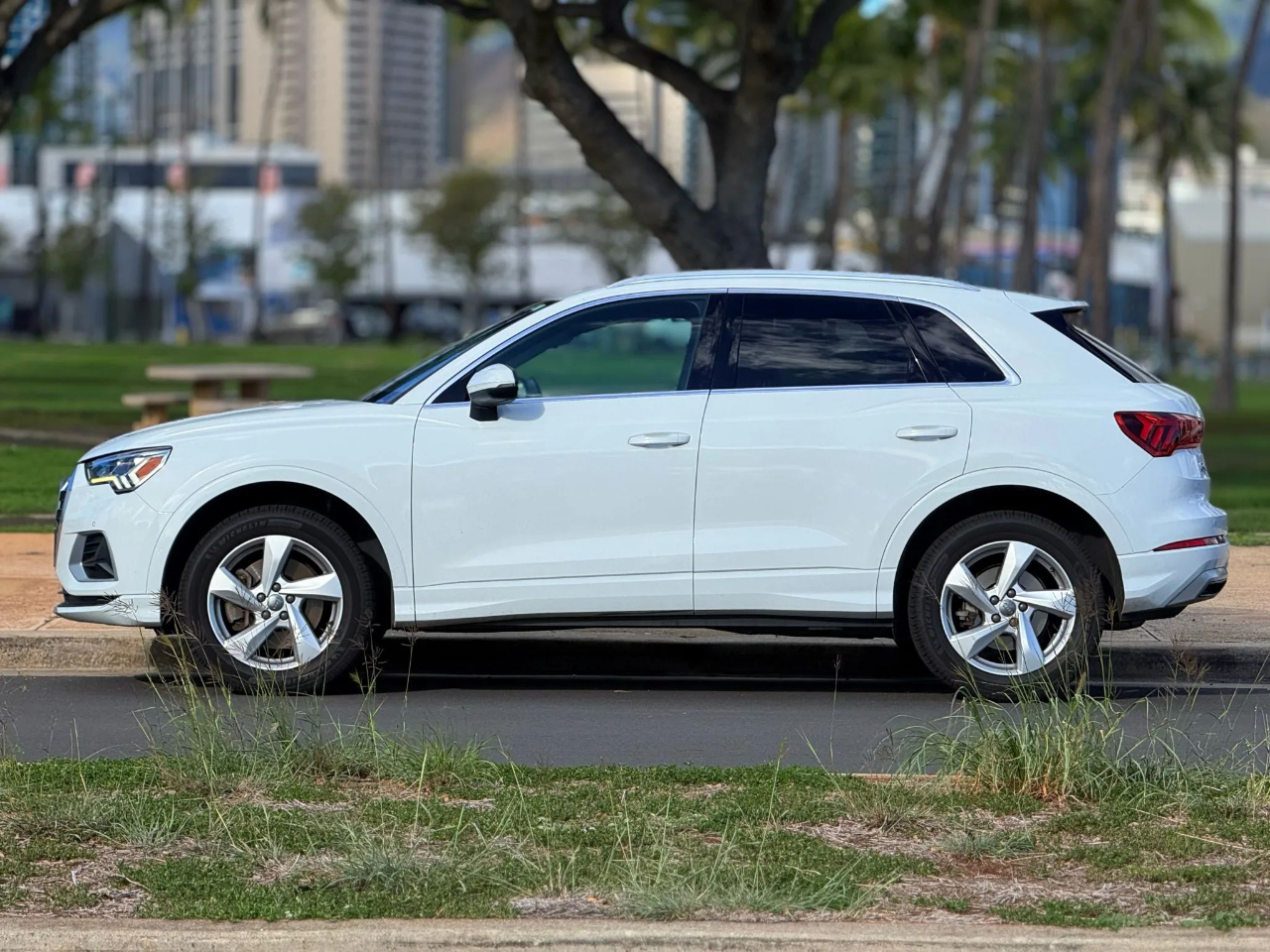 Audi Q3 Premium Plus 45 TFSI quattro 2020