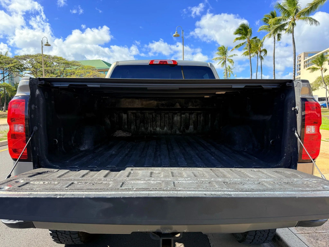 Chevrolet Silverado 1500 4WD Crew Cab 143.5" LT w/2LT 2017