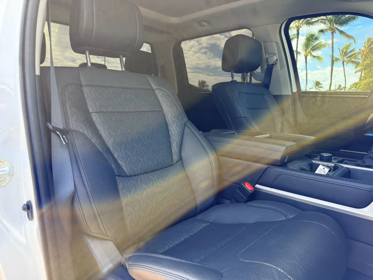 Toyota Tundra 4WD Limited Hybrid CrewMax 5.5' Bed (Natl) 2024