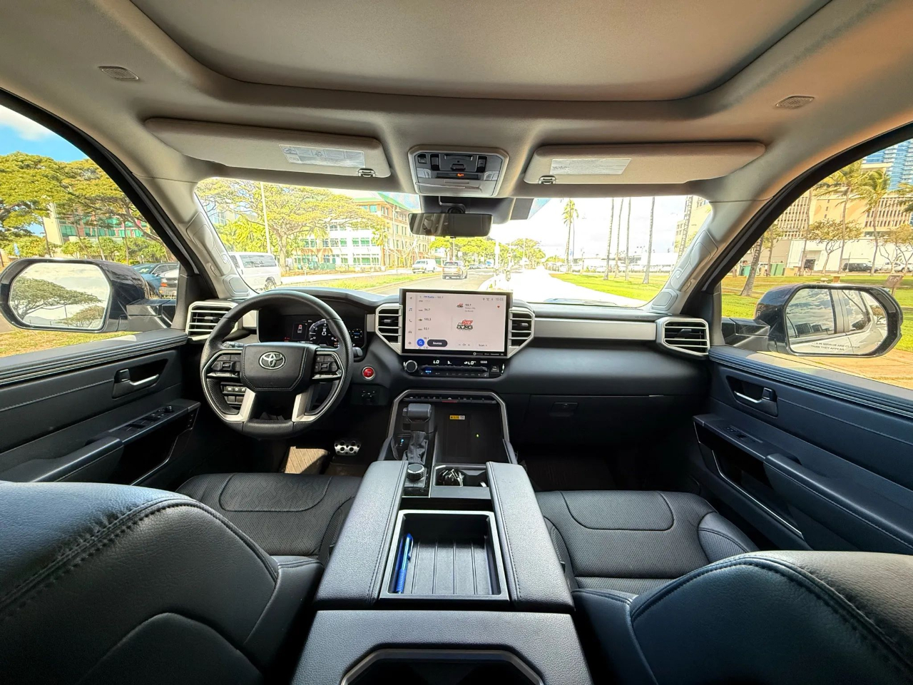 Toyota Tundra 4WD Limited Hybrid CrewMax 5.5' Bed (Natl) 2024