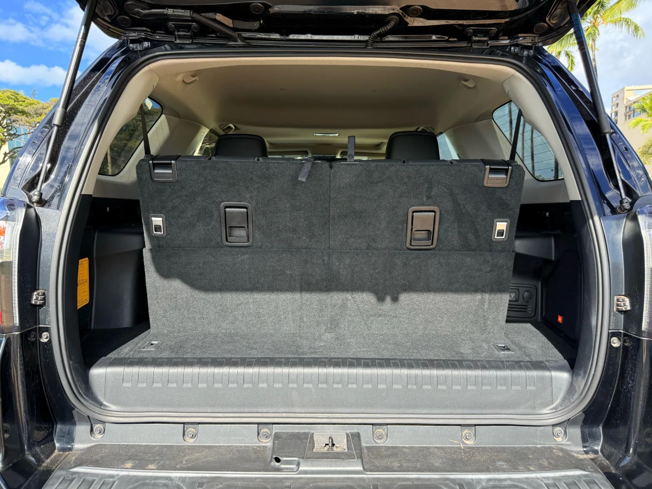 Toyota 4Runner Limited 2WD (Natl) 2018