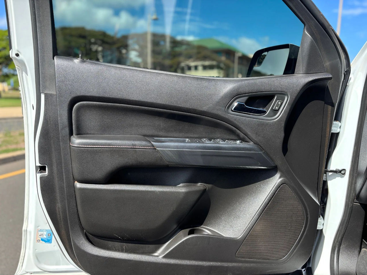 GMC Canyon 4WD Crew Cab 140.5" All Terrain w/Cloth 2018