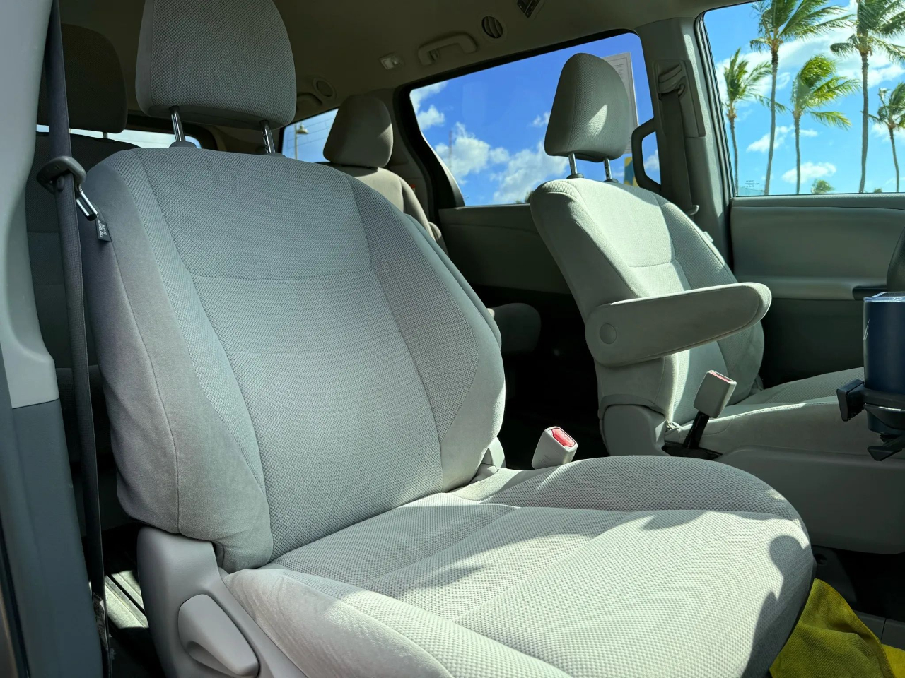 Toyota Sienna L FWD 7-Passenger (Natl) 2019