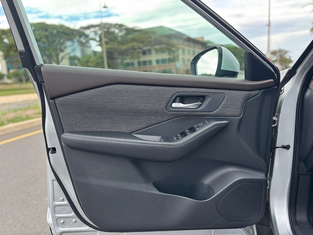 Nissan Rogue FWD SV 2022