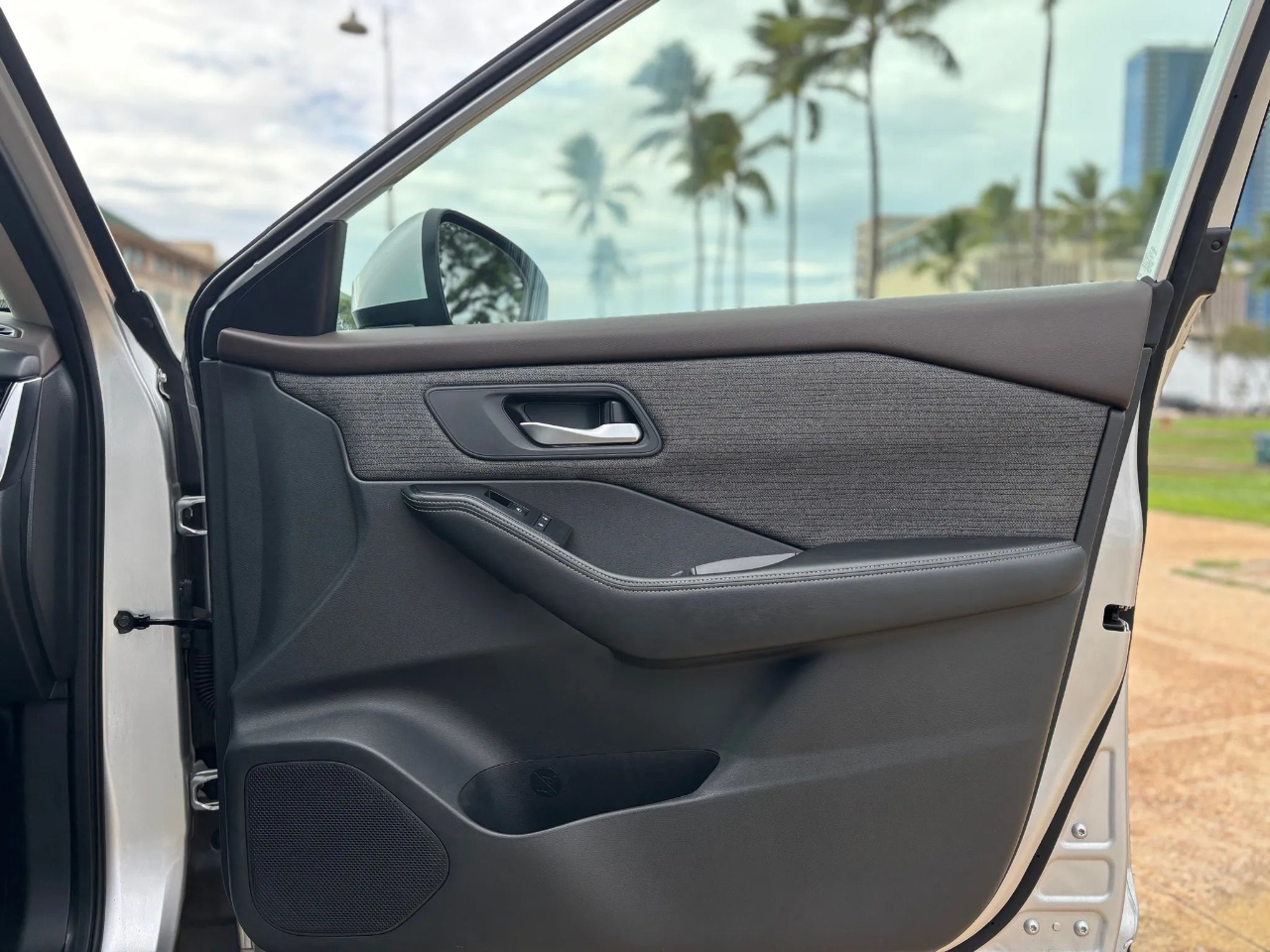 Nissan Rogue FWD SV 2022