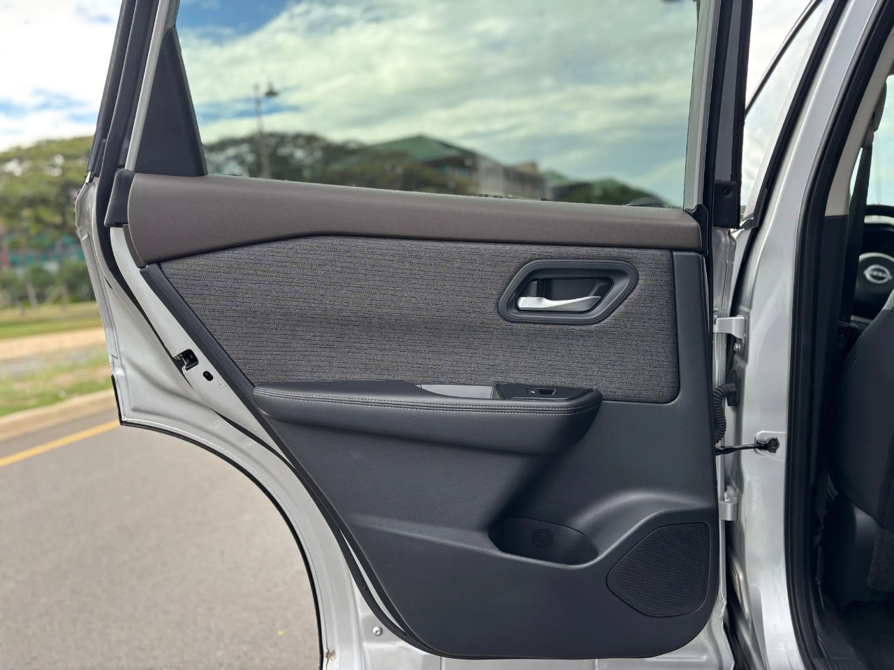 Nissan Rogue FWD SV 2022