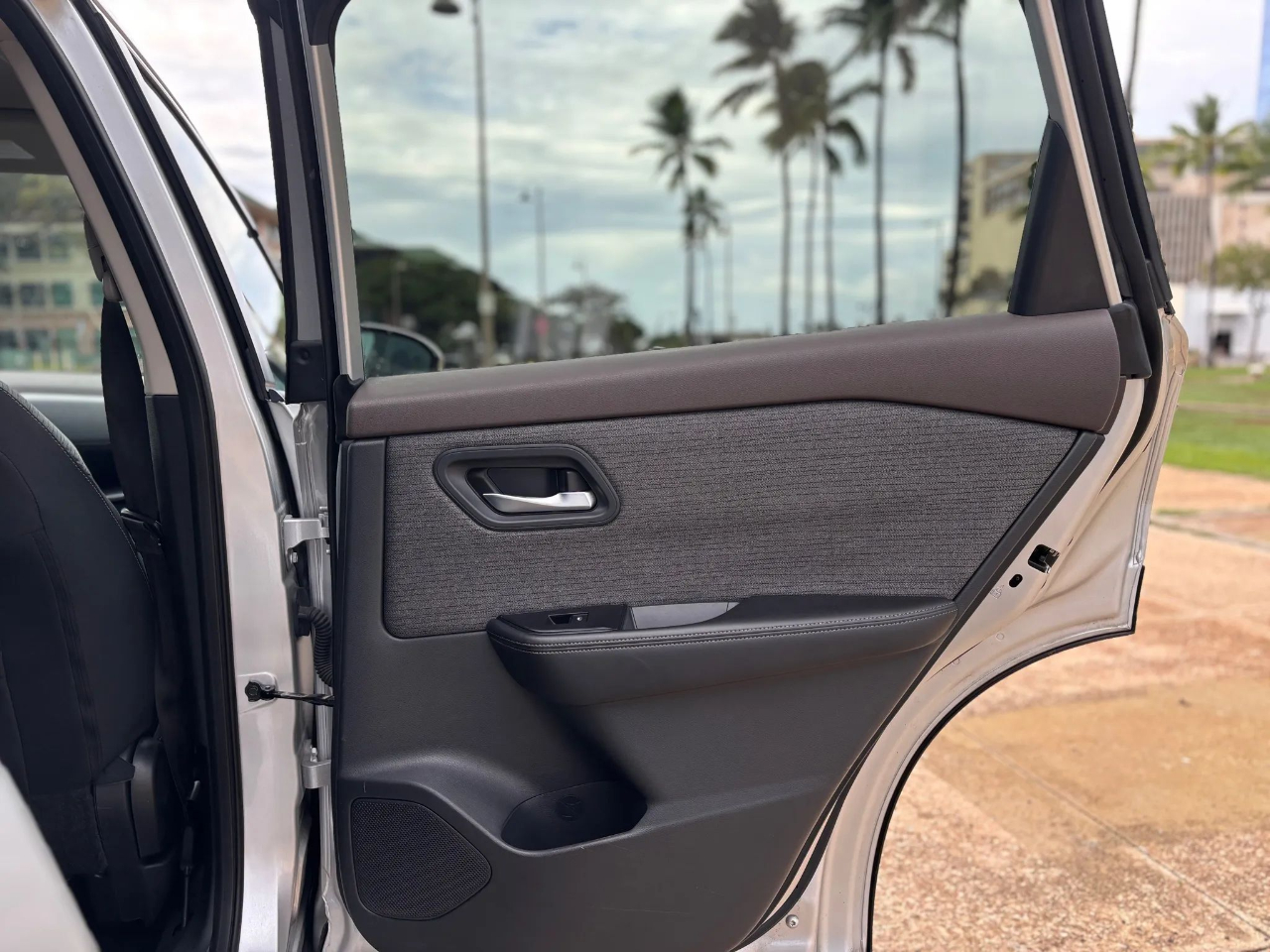 Nissan Rogue FWD SV 2022