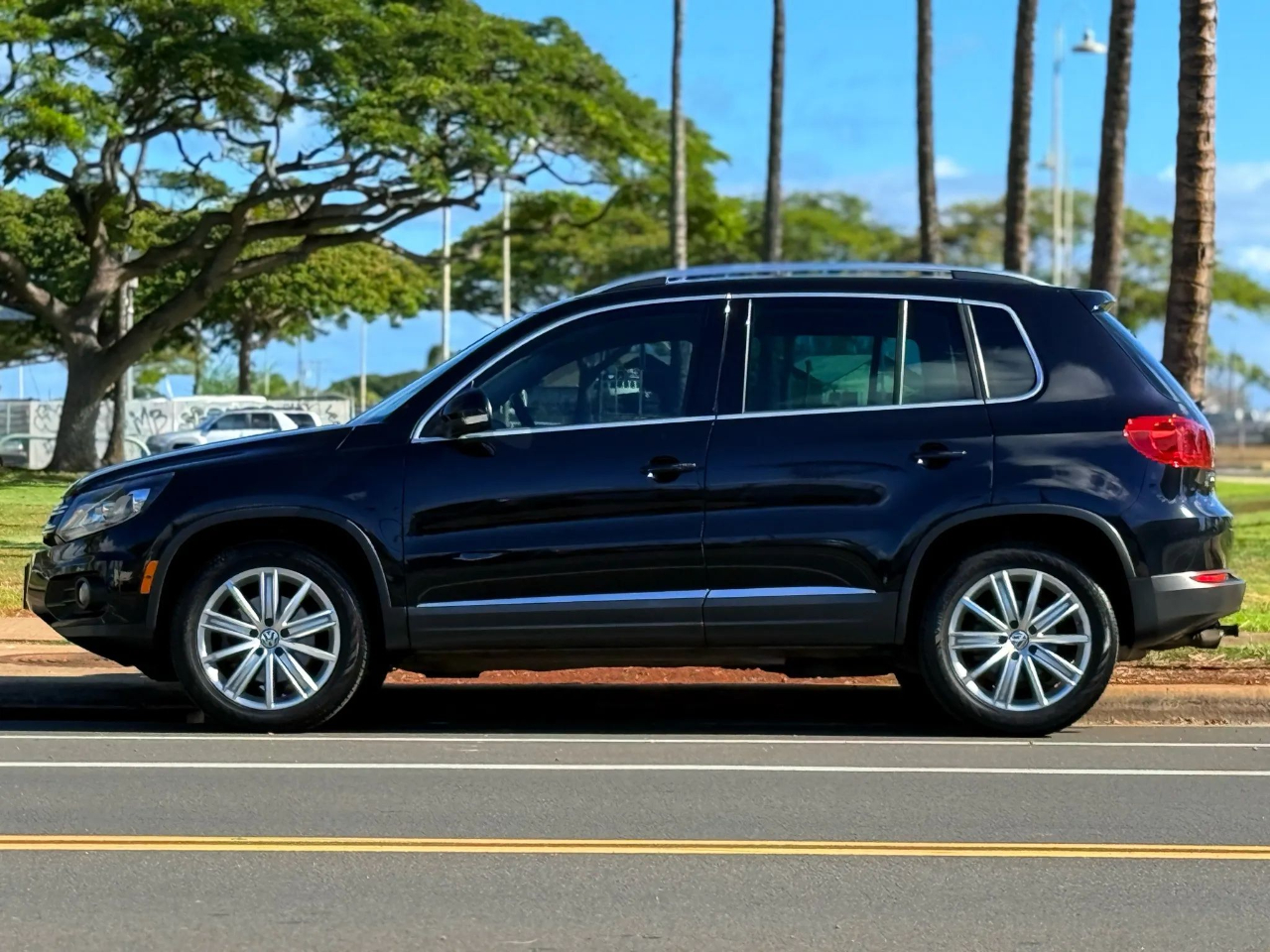 Volkswagen Tiguan 2.0T SE FWD 2016