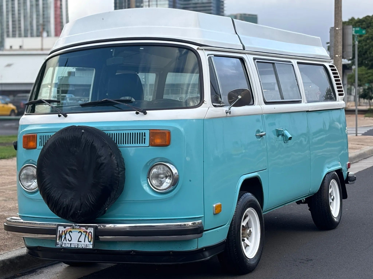 1974 Volkswagen Bus 