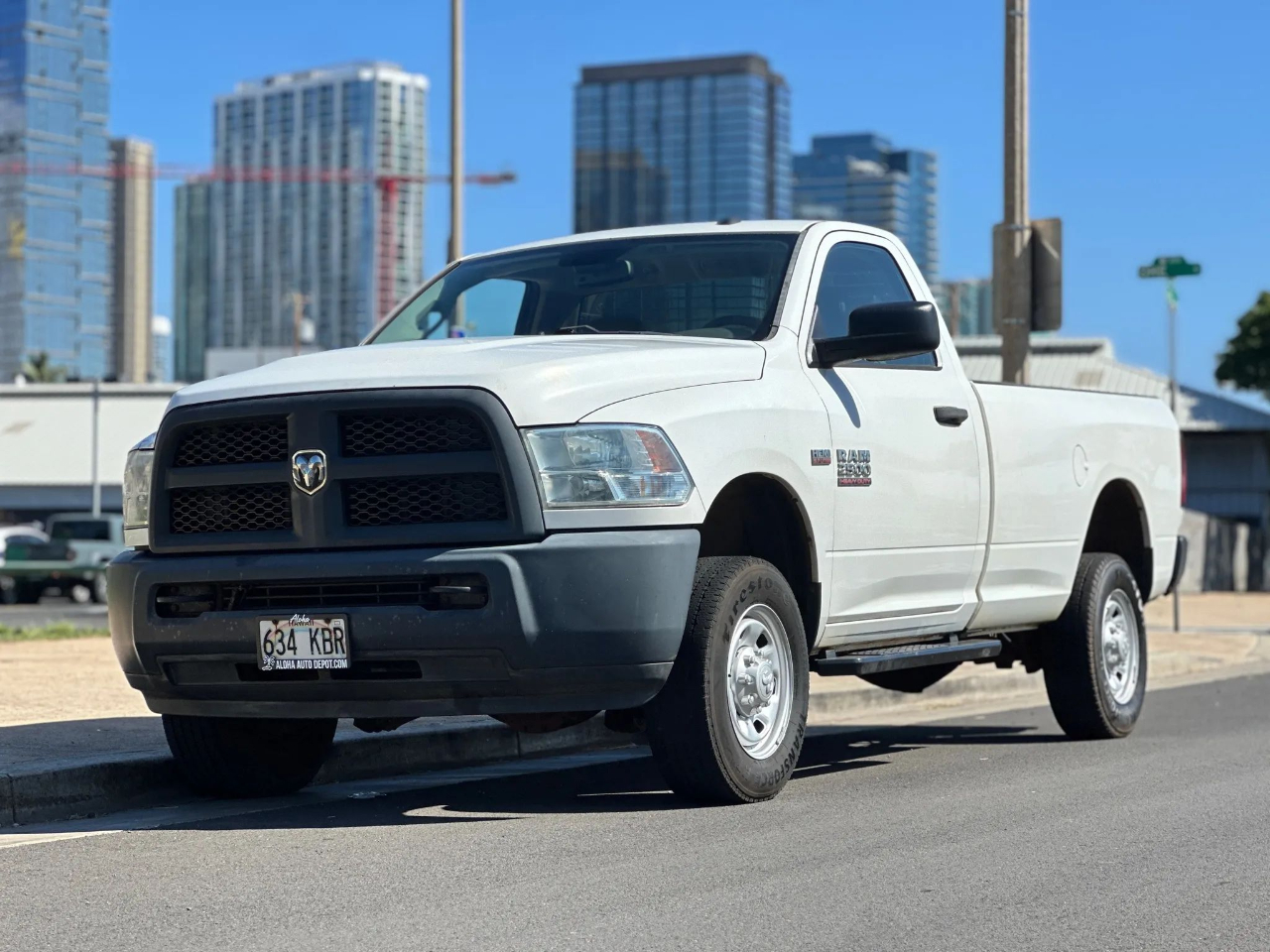 2016 RAM 2500 4WD Reg Cab 140.5" Tradesman