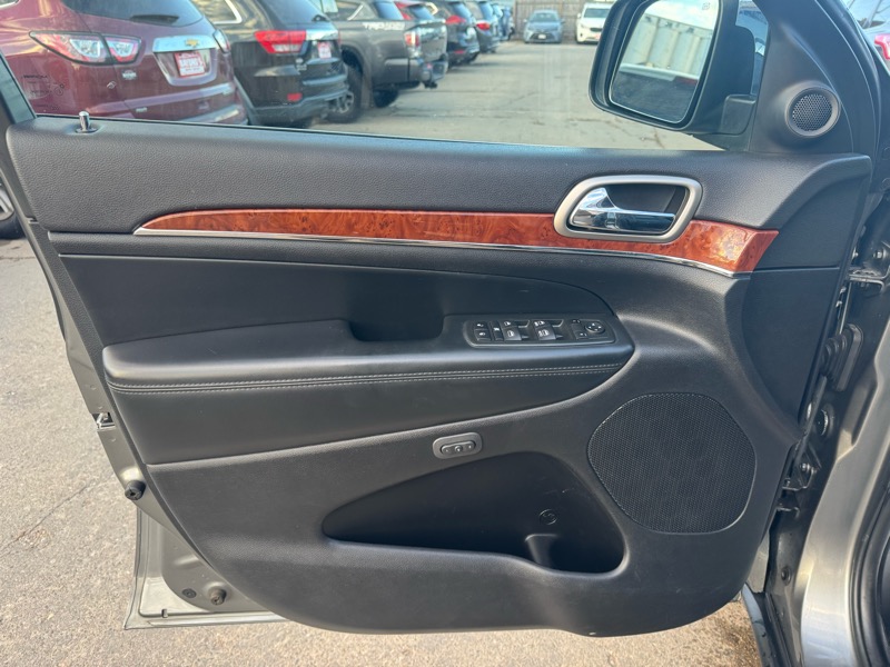 Jeep Grand Cherokee Limited 4WD 2013