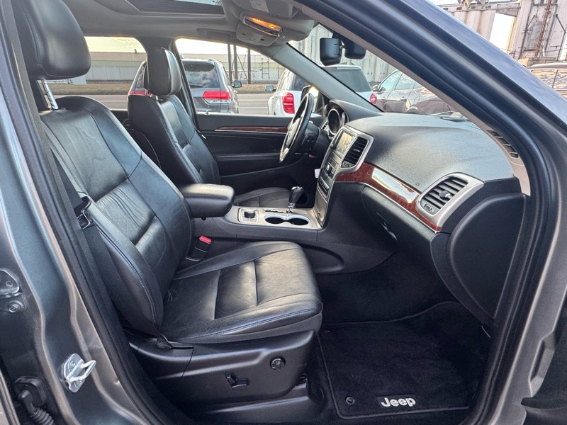 Jeep Grand Cherokee Limited 4WD 2013