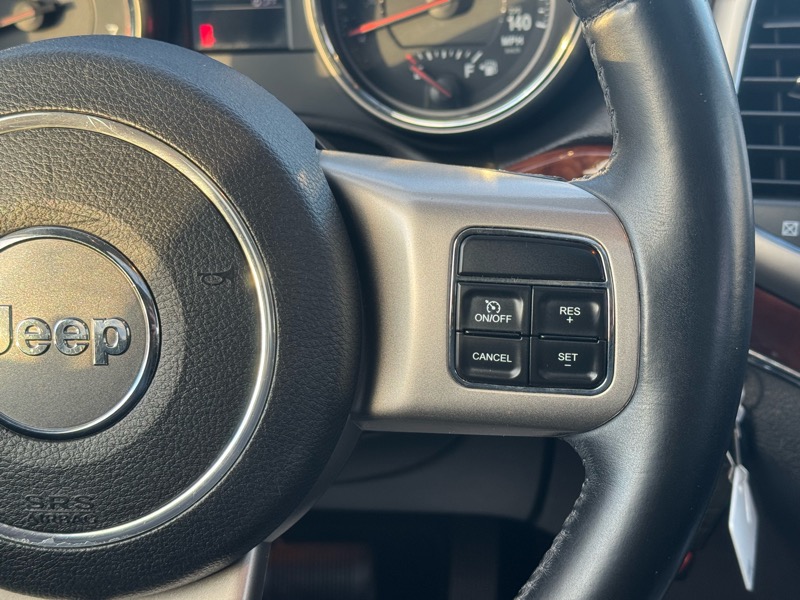 Jeep Grand Cherokee Limited 4WD 2013