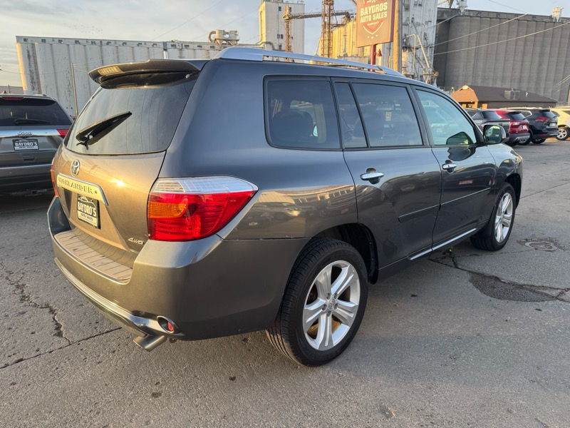 Toyota Highlander Limited 4WD 2010