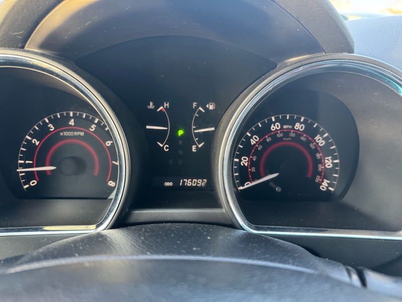 Toyota Highlander Limited 4WD 2010