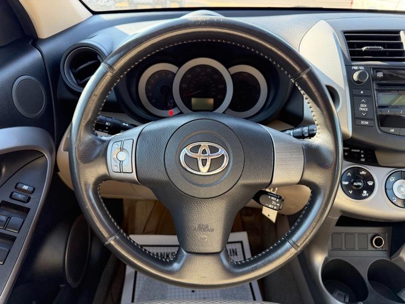 Toyota RAV4 Limited I4 4WD 2006