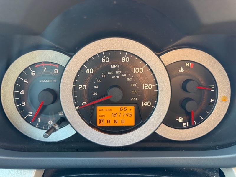 Toyota RAV4 Limited I4 4WD 2006