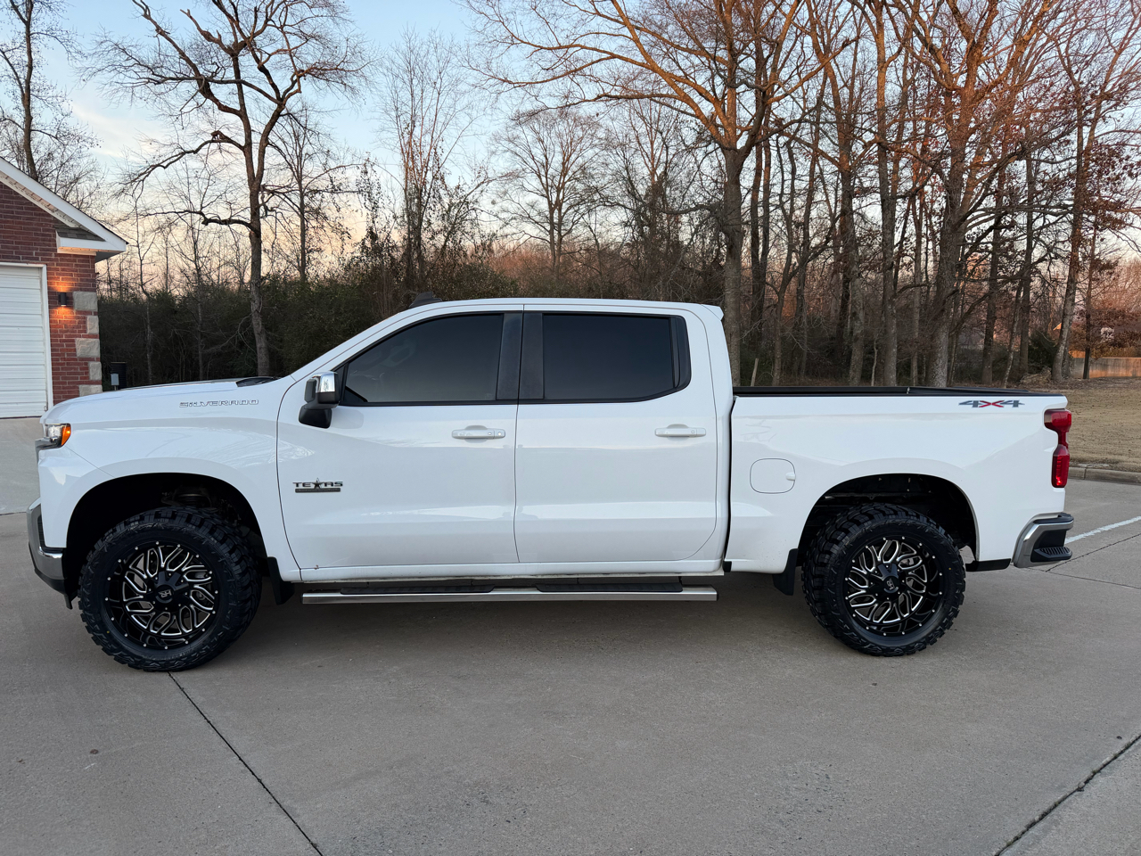 Chevrolet Silverado 1500 LT Crew Cab 4WD 2019