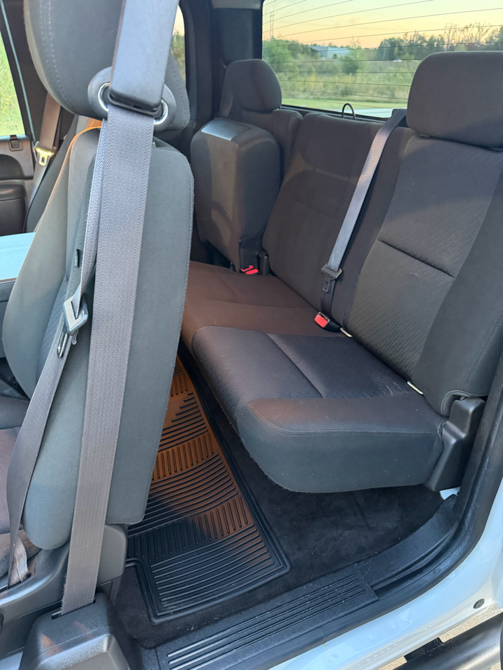 Chevrolet Silverado 1500 Z71 Short Bed 4WD 2013 Chevrolet Silverado 1500 Z71 Short Bed 4WD 2013