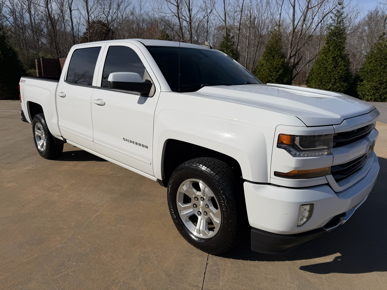 Chevrolet Silverado 1500 LT Z71 Crew Cab 4WD 2016