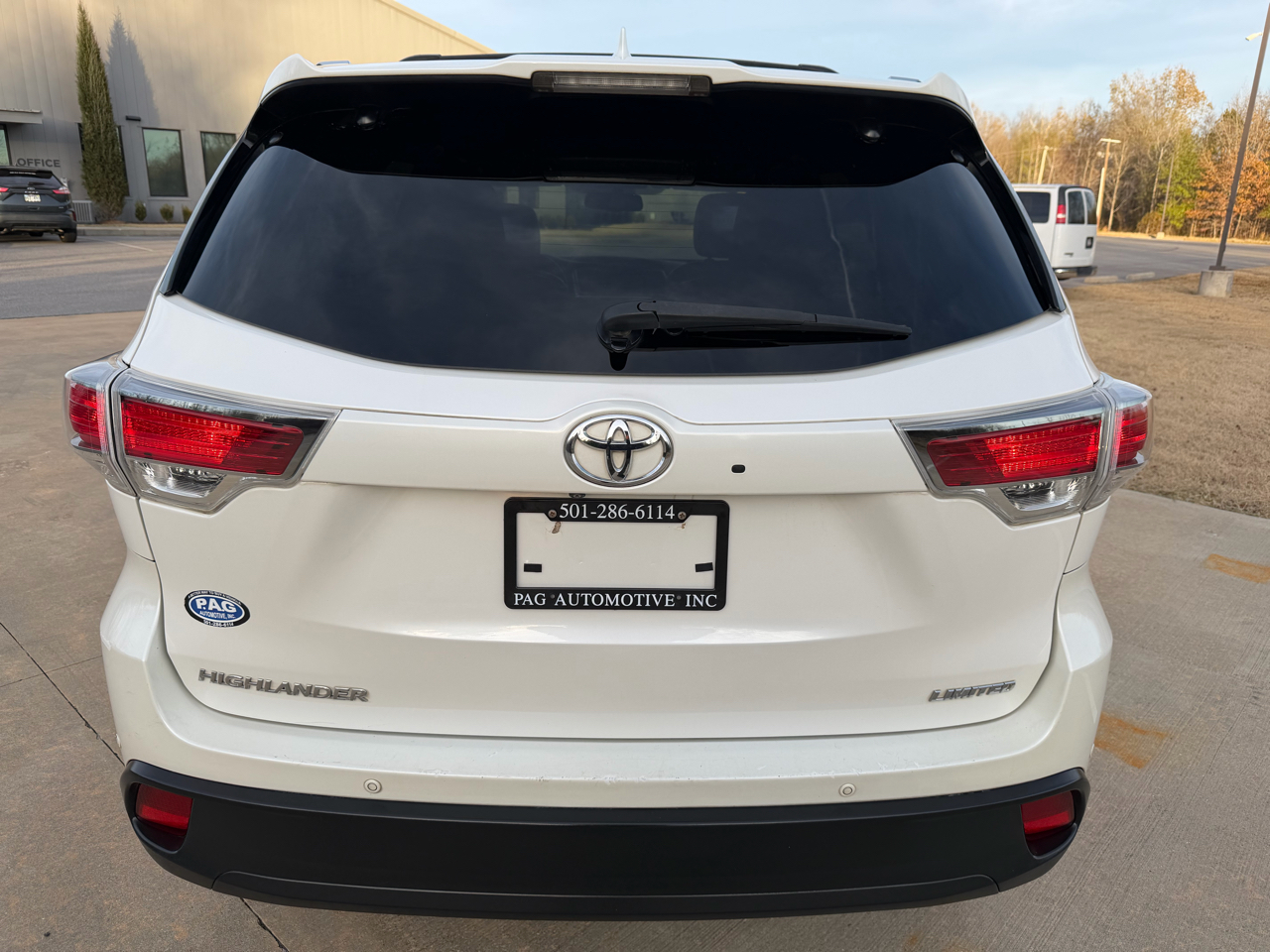 Toyota Highlander Limited FWD V6 2016