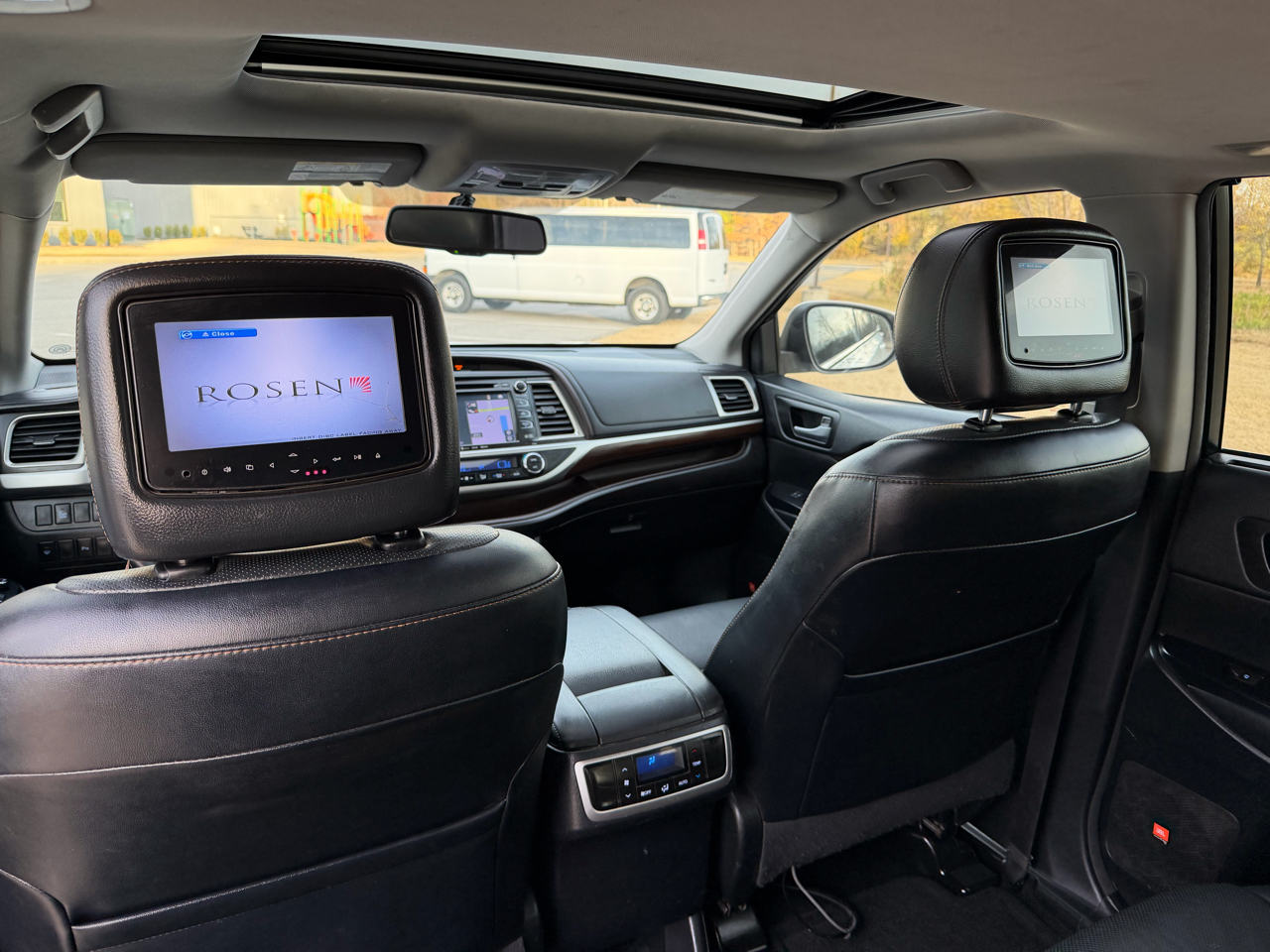 Toyota Highlander Limited FWD V6 2016