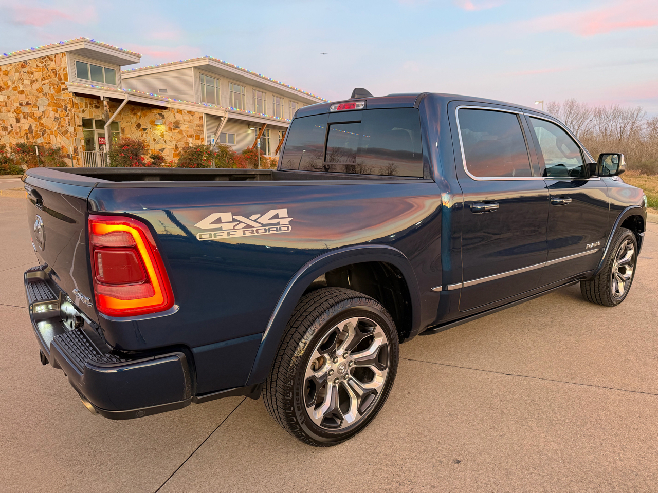 RAM 1500 Limited Crew Cab SWB 4WD 2020