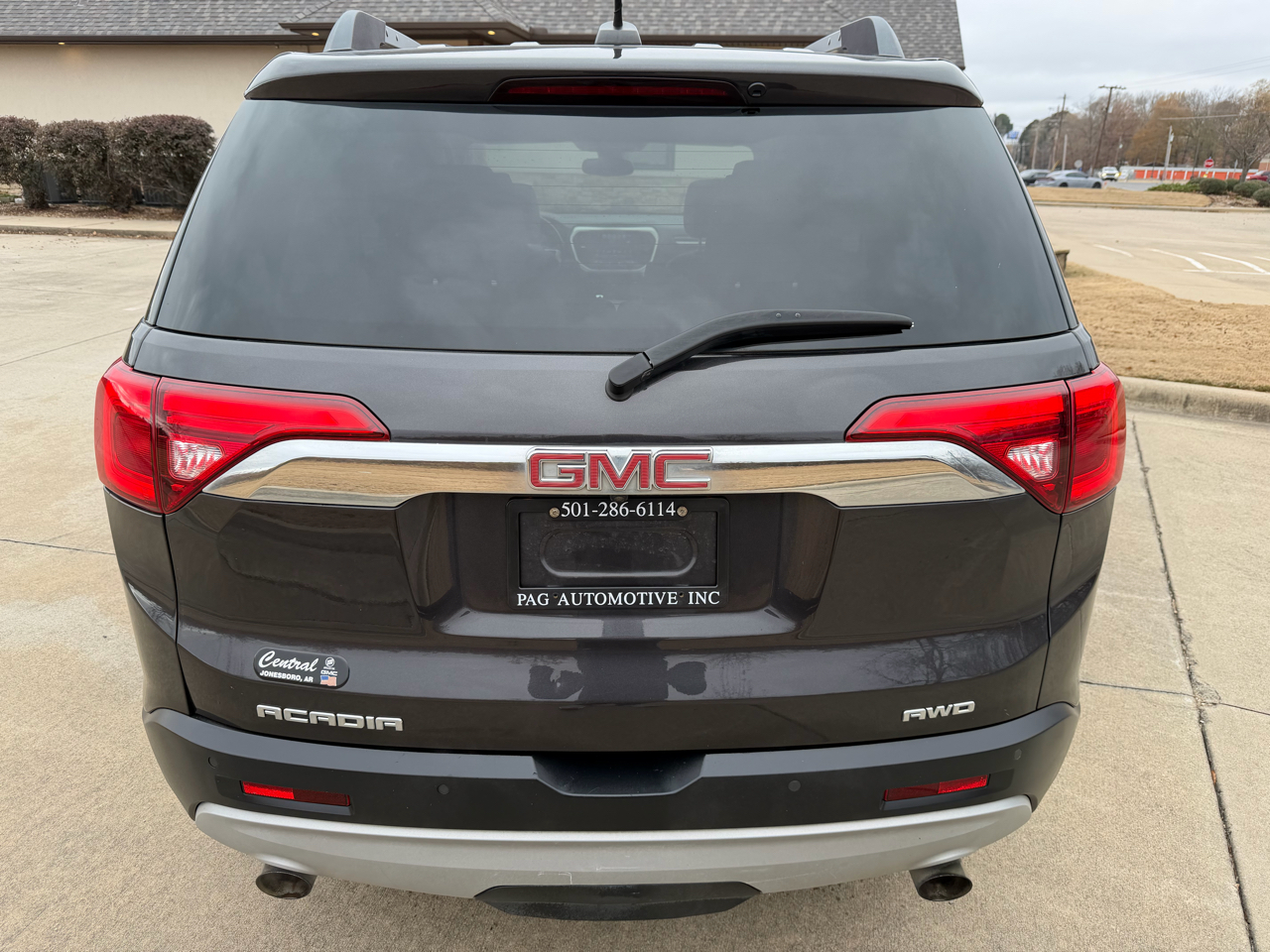 GMC Acadia AWD 4dr SLT2 2017