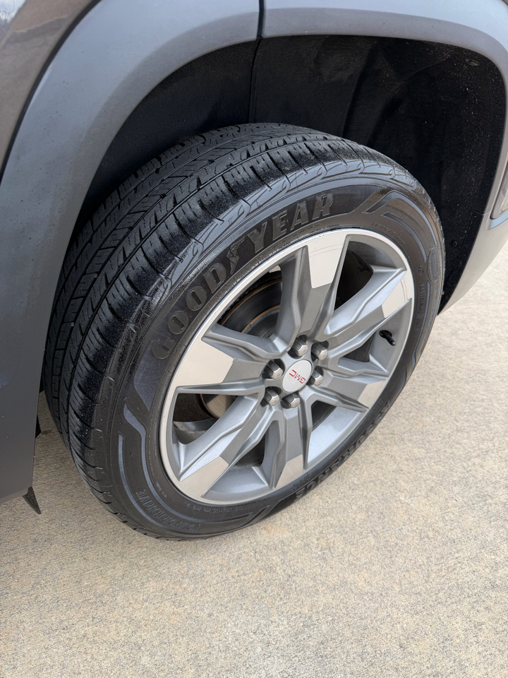 GMC Acadia AWD 4dr SLT2 2017