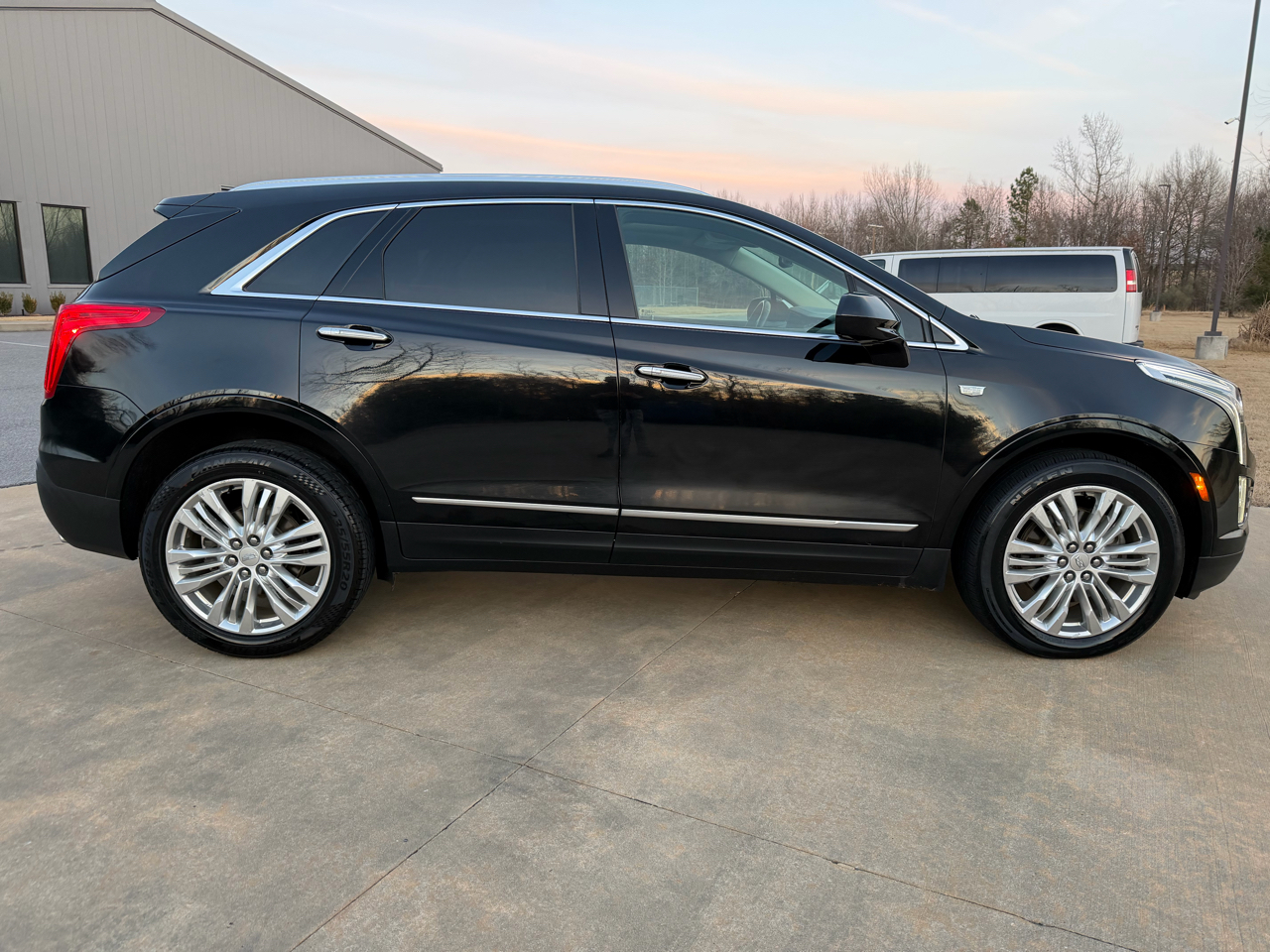 Cadillac XT5 Premium Luxury 4D SUV AWD 2017
