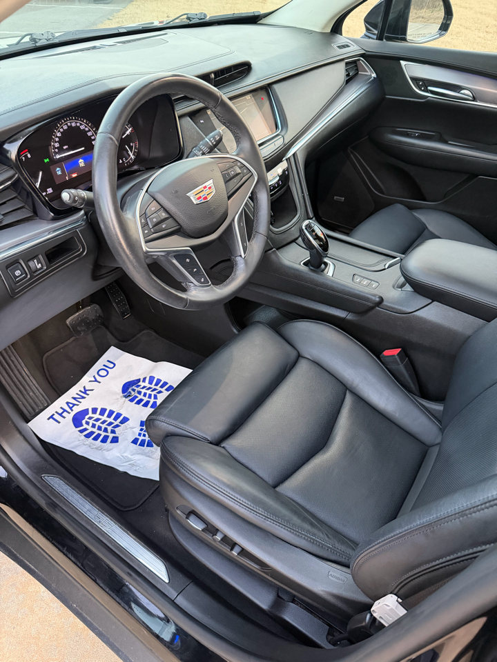 Cadillac XT5 Premium Luxury 4D SUV AWD 2017