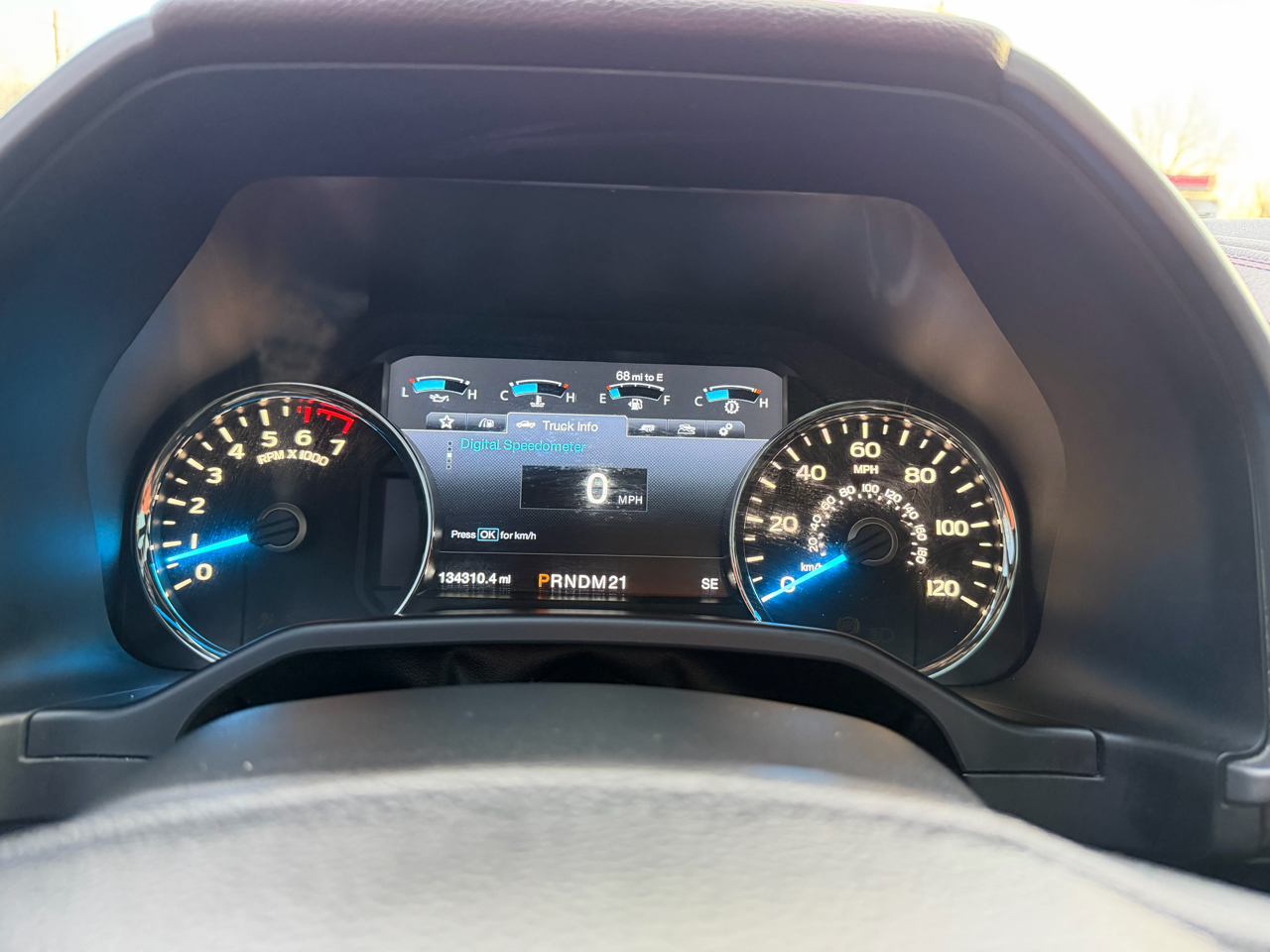 Ford F-150 Platinum SuperCrew 4WD 2015