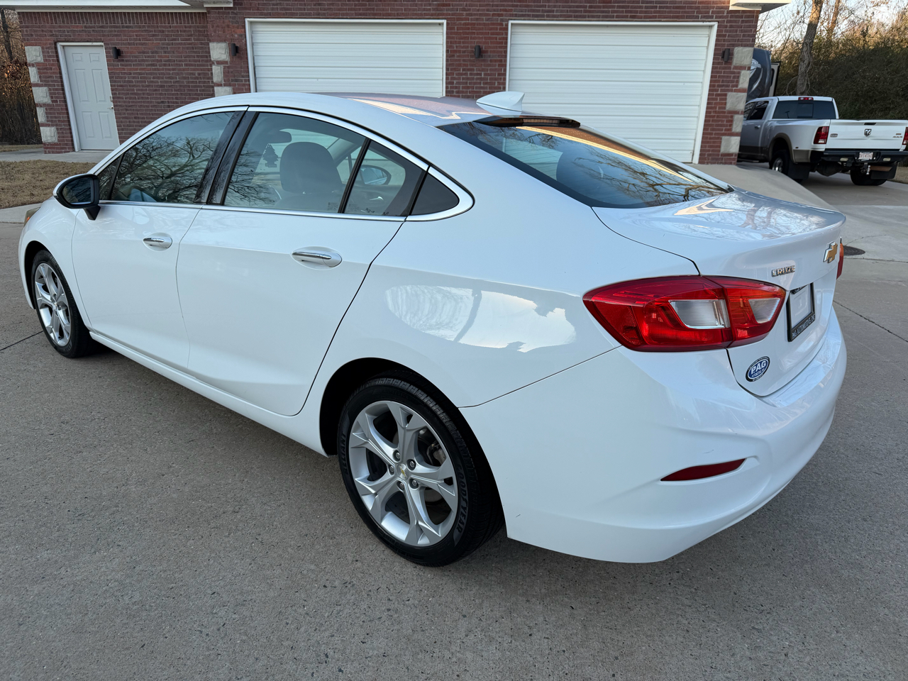 Chevrolet Cruze Premier 4D Sedan 2017