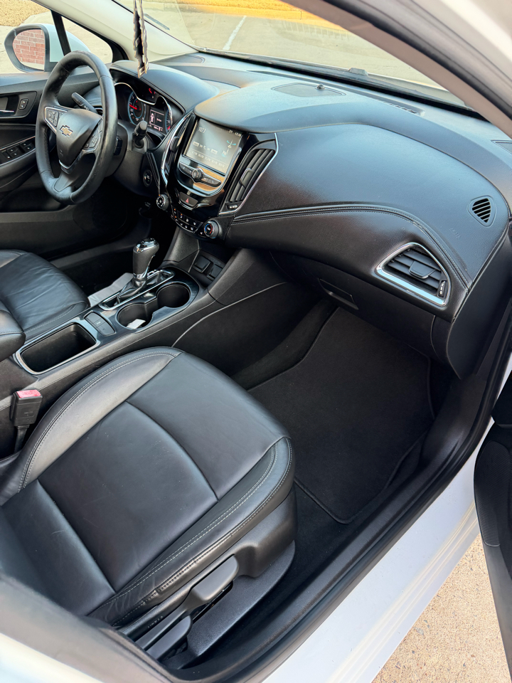 Chevrolet Cruze Premier 4D Sedan 2017