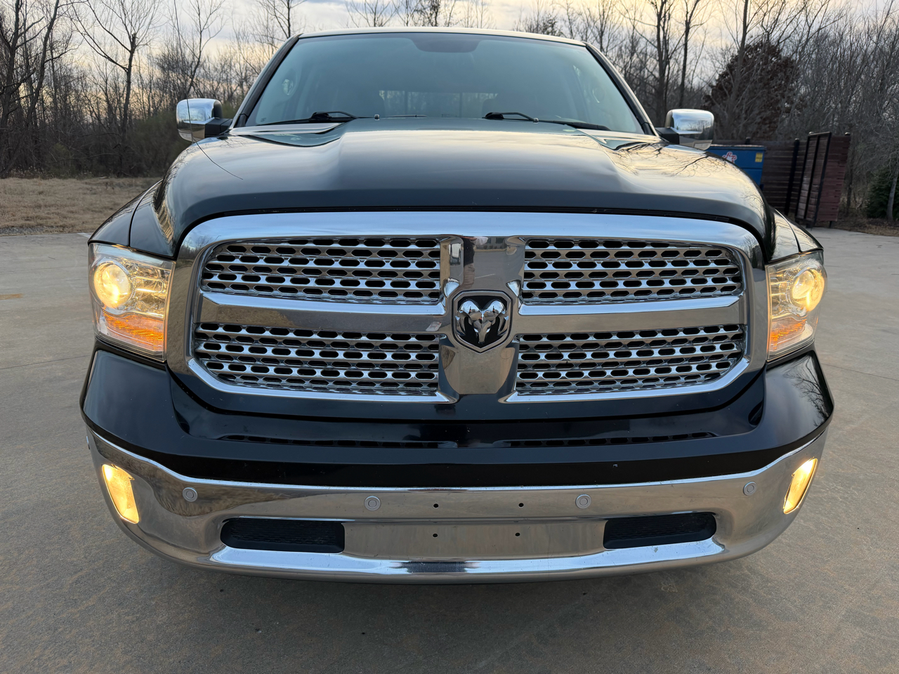 RAM 1500 Laramie Crew Cab 4WD 2017